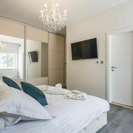 Bila Villa Split